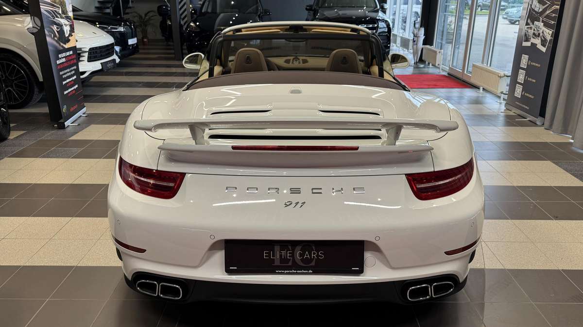 Porsche 911 - 6