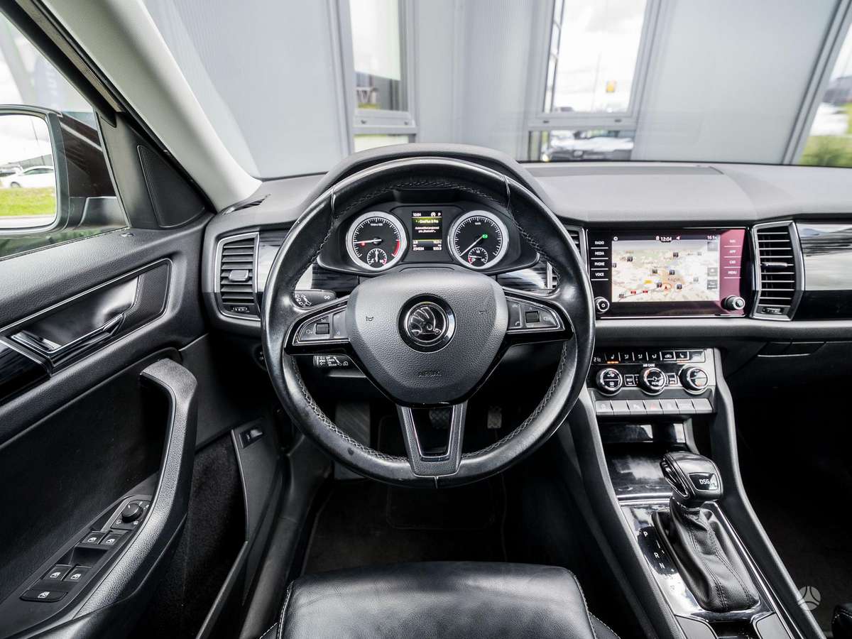 Skoda Kodiaq, 2.0 l., off-road / crossover