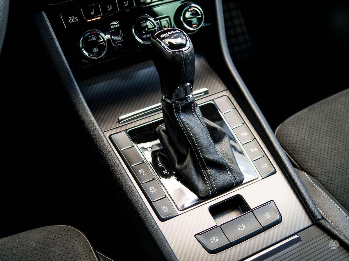 Skoda Superb, 2.0 l., Универсал