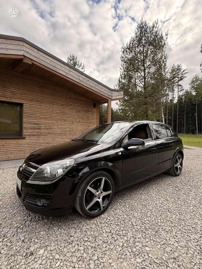 Opel Astra, 1.6 l., hatchback