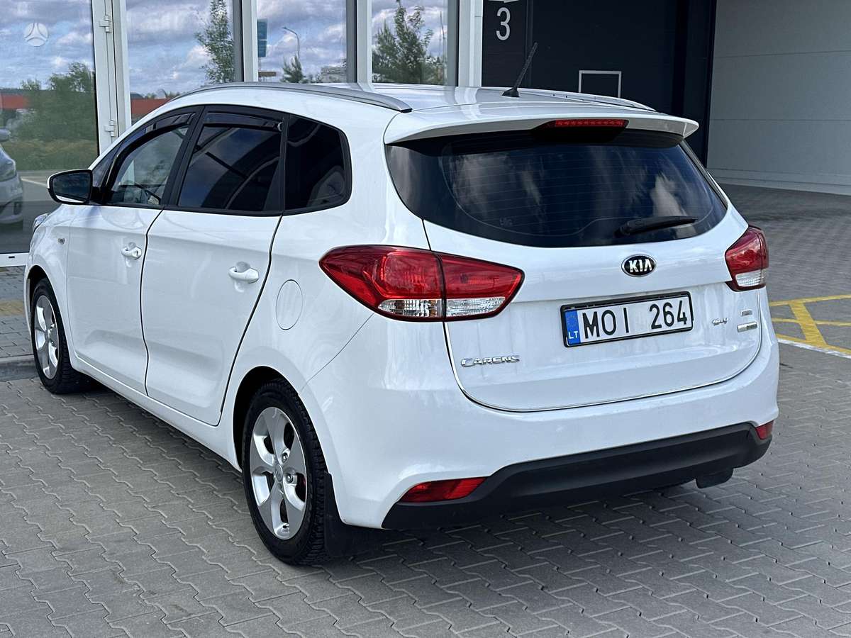 Kia Carens, 1.7 l., Минивэн