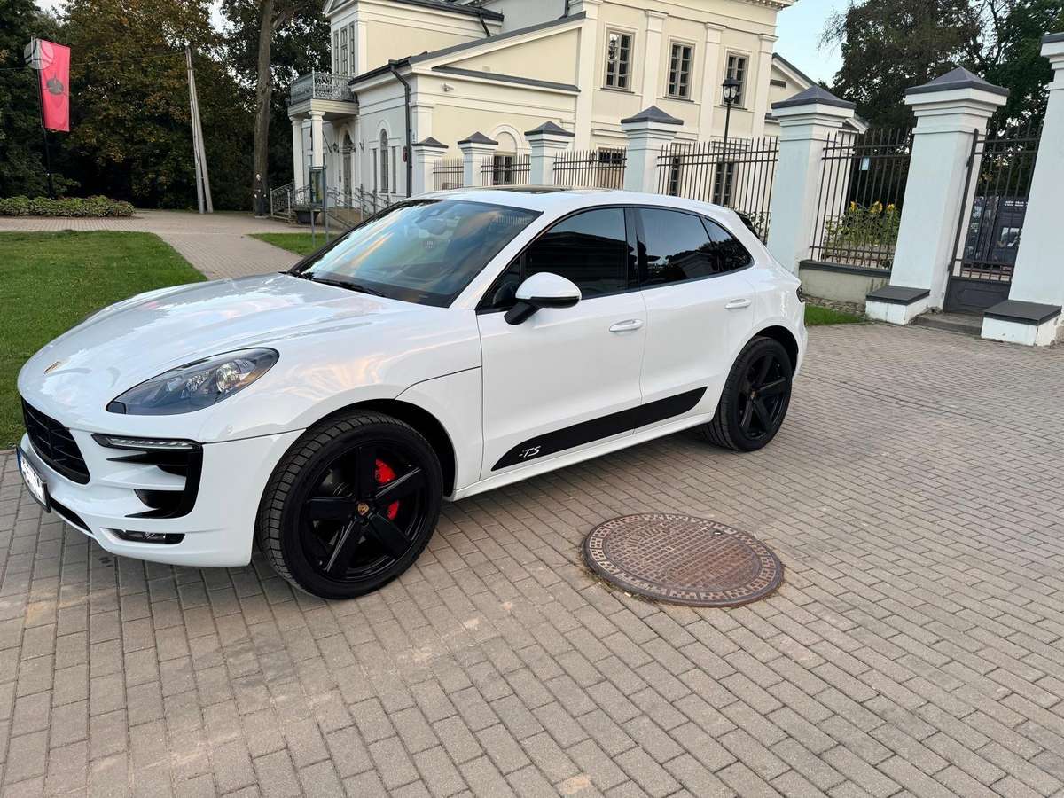 Porsche Macan, 3.0 l., off-road / crossover