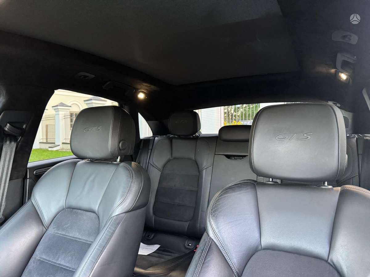 Porsche Macan, 3.0 l., off-road / crossover