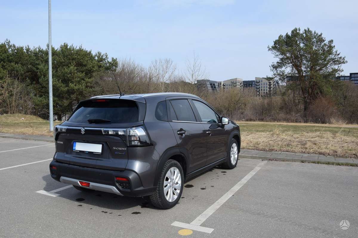 Suzuki SX4 S-Cross - 4