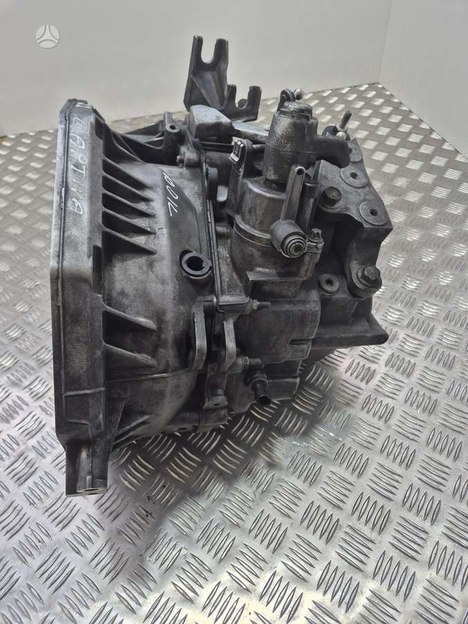 Chevrolet Captiva, 55567634, gearbox
