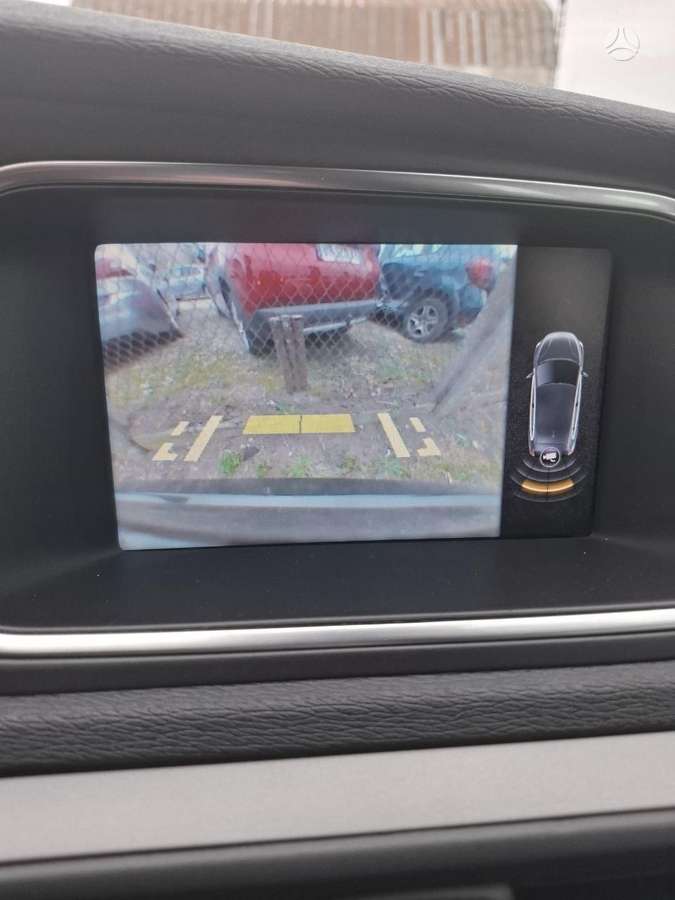 Volvo V40, 1.6 l., hatchback