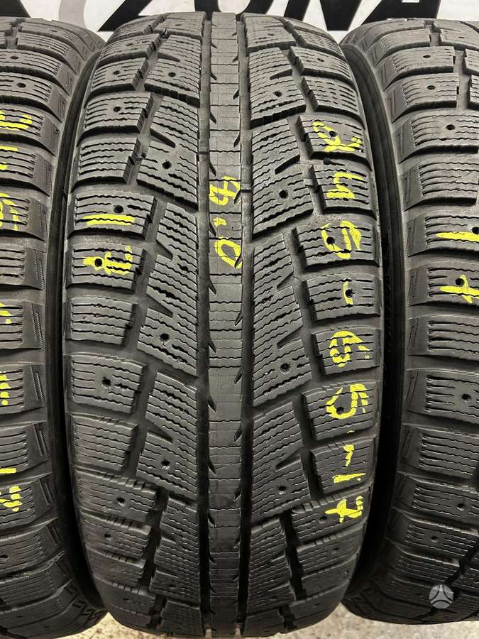 Minerva Eco Stud-Suv, winter 245/65 R17