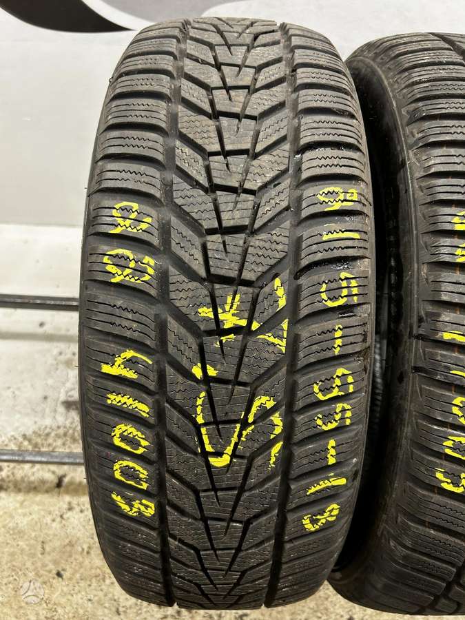 Hankook Winter Icept Evo 3, winter 215/55 R18