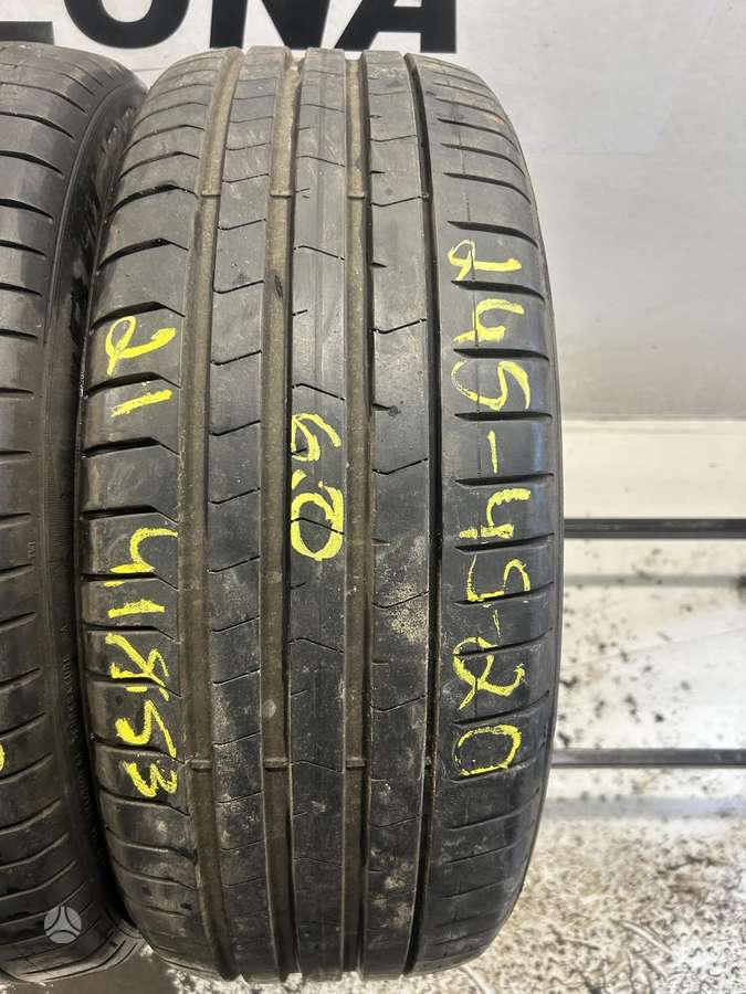 Pirelli PZero PZ4 VOL, summer 245/45 R20