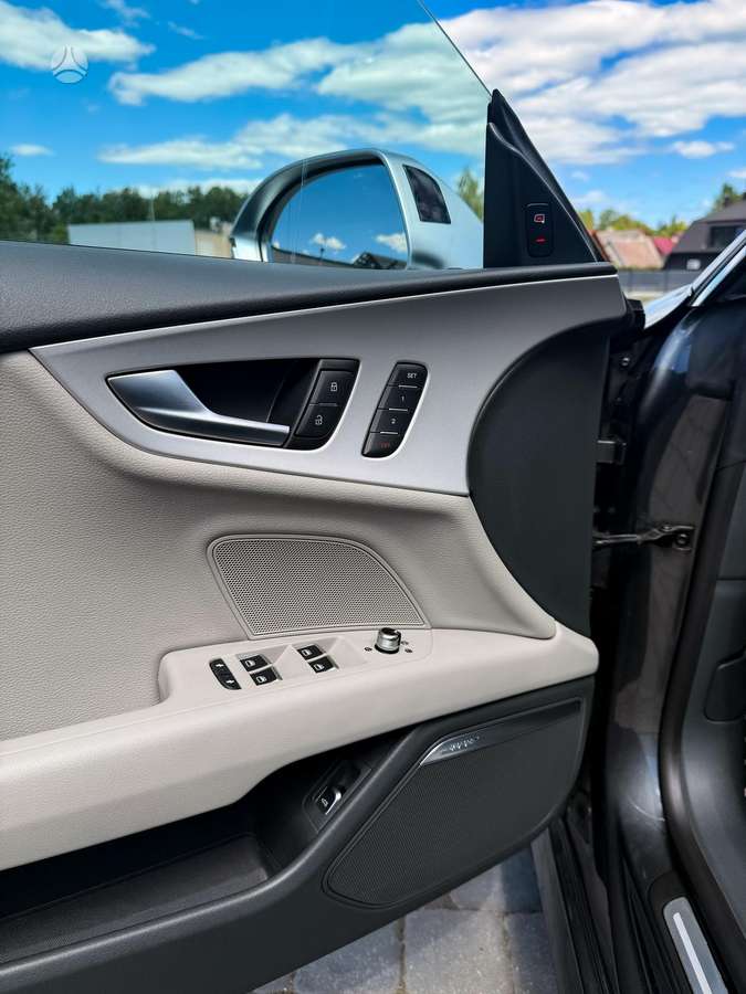 Audi A7, 3.0 l., hatchback