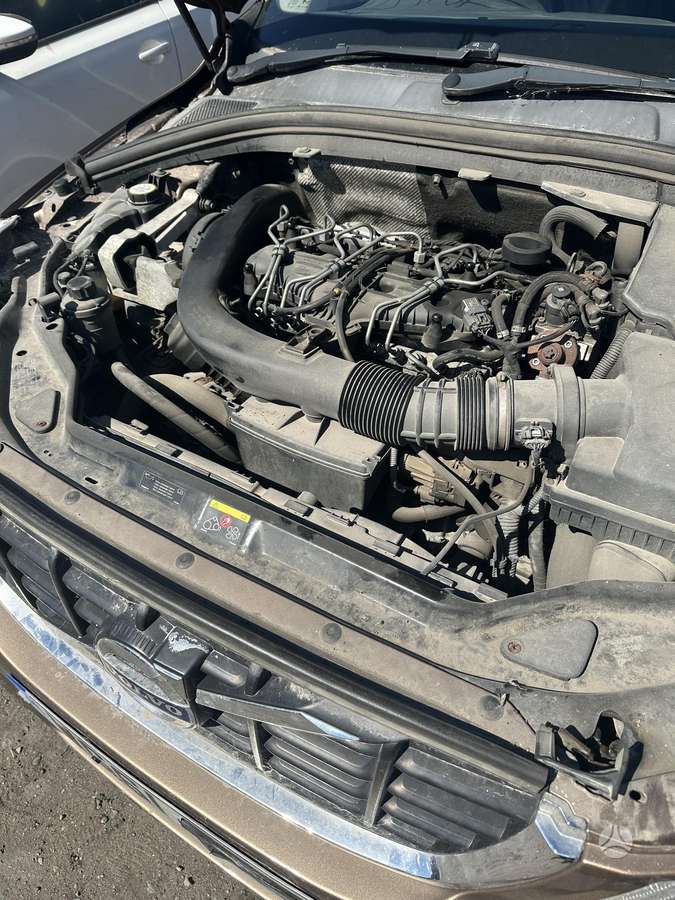 Volvo XC60 по частям. Detaliu pristatymas