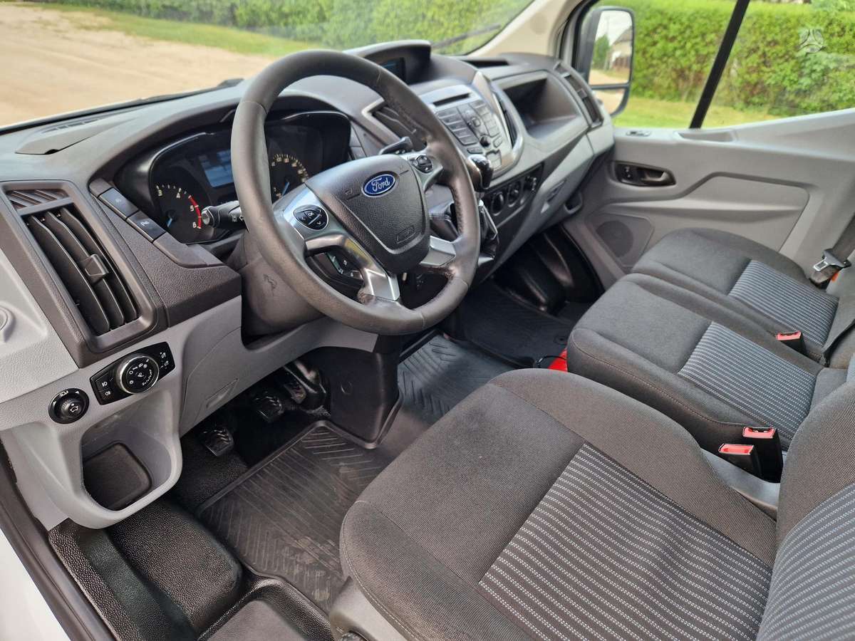 Ford Transit, пассажирский микроавтобус