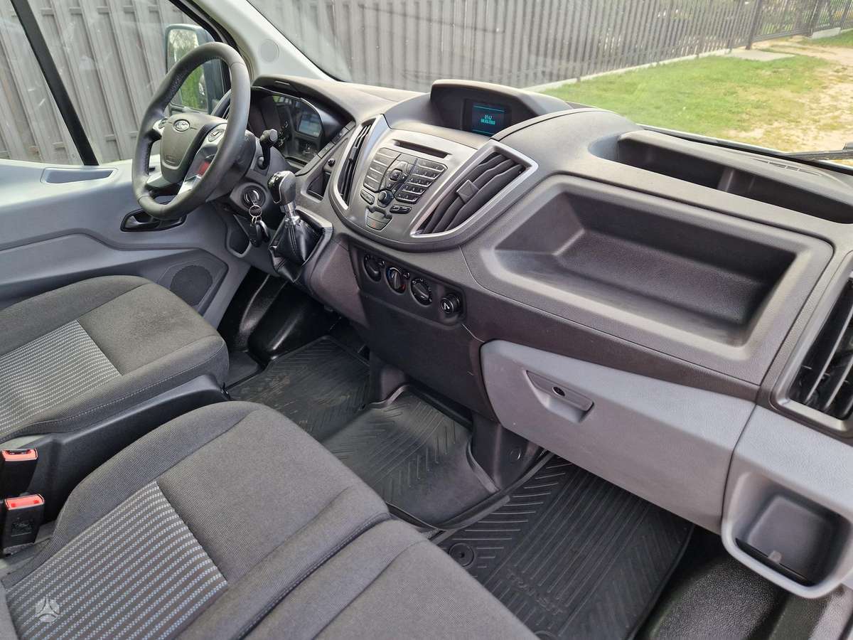 Ford Transit, пассажирский микроавтобус