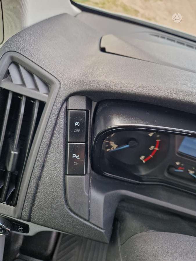 Ford Transit, passenger minibus