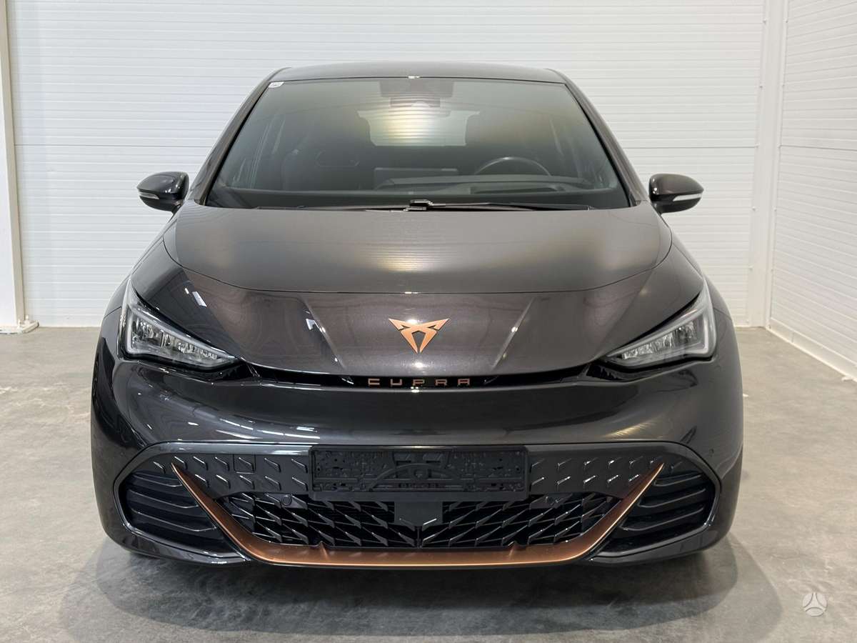 Cupra Born, 82 kWh, hatchback
