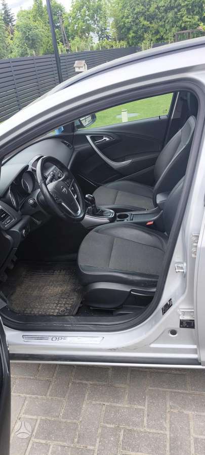 Opel Astra, 2.0 l., Универсал