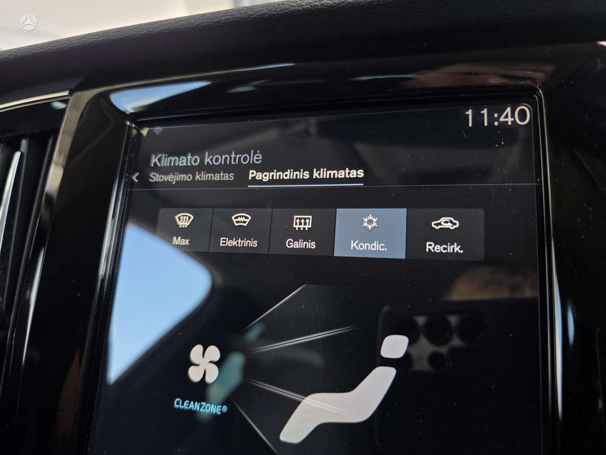 Volvo S90, 2.0 l., Седан