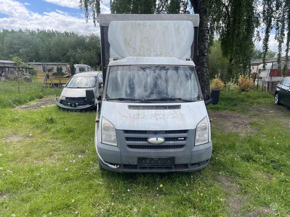 Ford Tranzit, preču