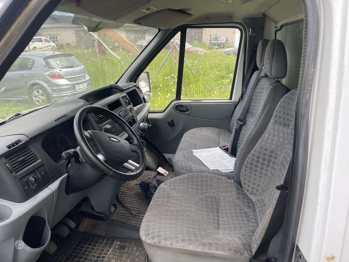 Ford Tranzit, грузовые микроавтобусы
