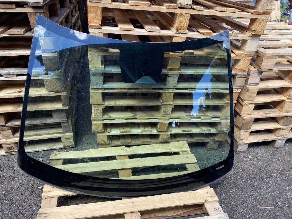 Kia EV6 windows