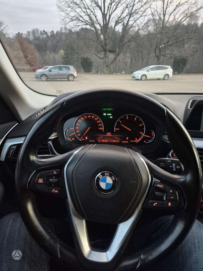 BMW 520, 2.0 l., wagon