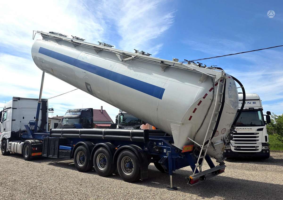 Spitzer SK28AL 60M3, цистерны