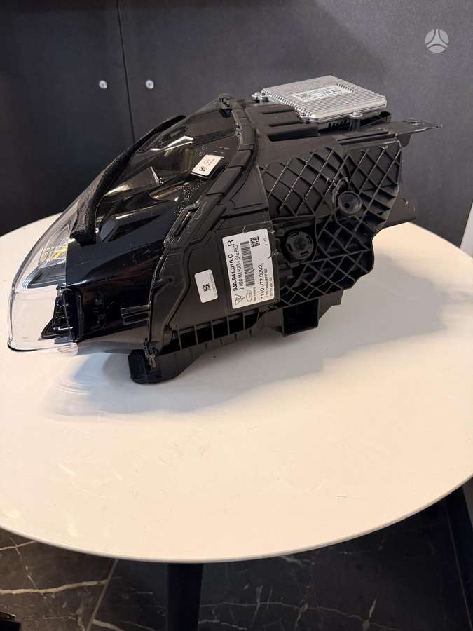 Porsche Taycan детали кузова