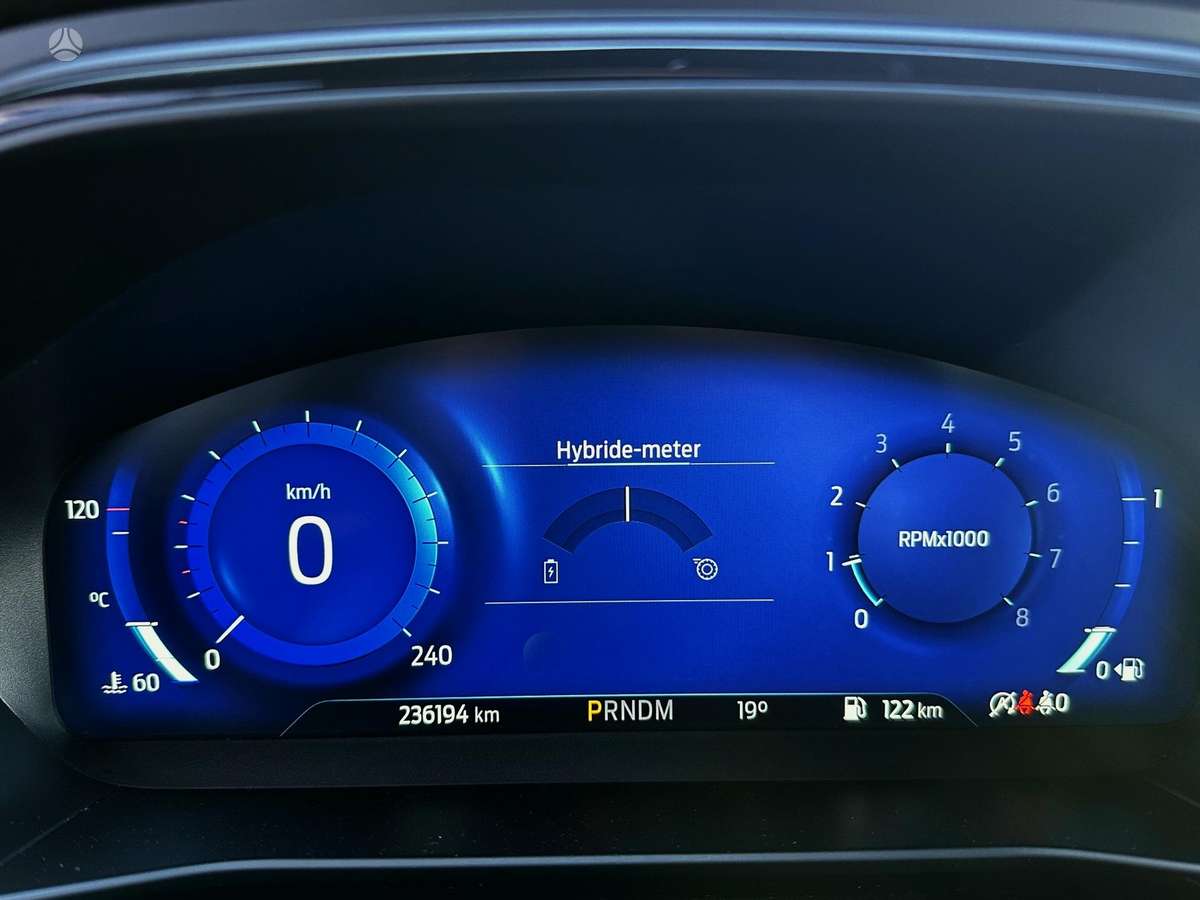 Ford Focus, 1.0 l., Хэтчбек