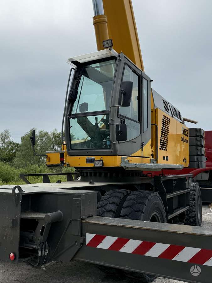 Sennebogen 683, краны