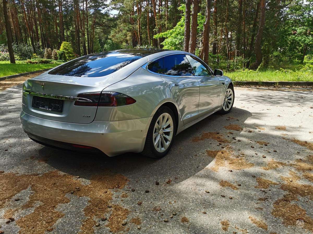 Tesla Model S, 75 кВт·ч, Хэтчбек