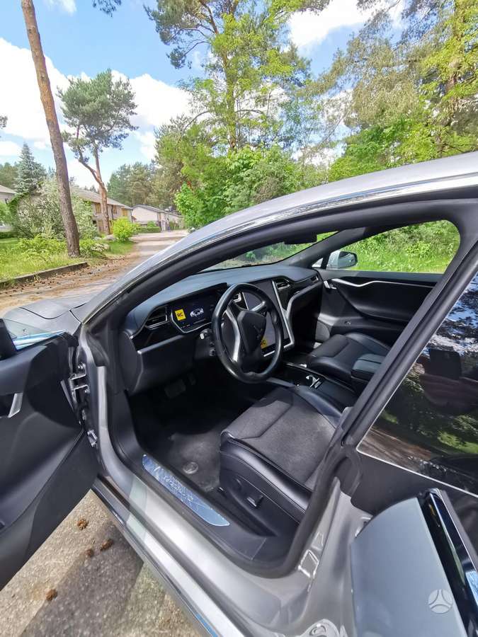 Tesla Model S, 75 кВт·ч, Хэтчбек