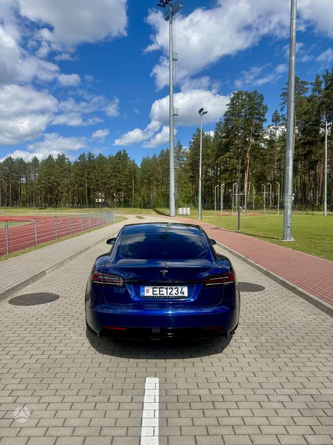 Tesla Model S, 100 кВт·ч, Седан