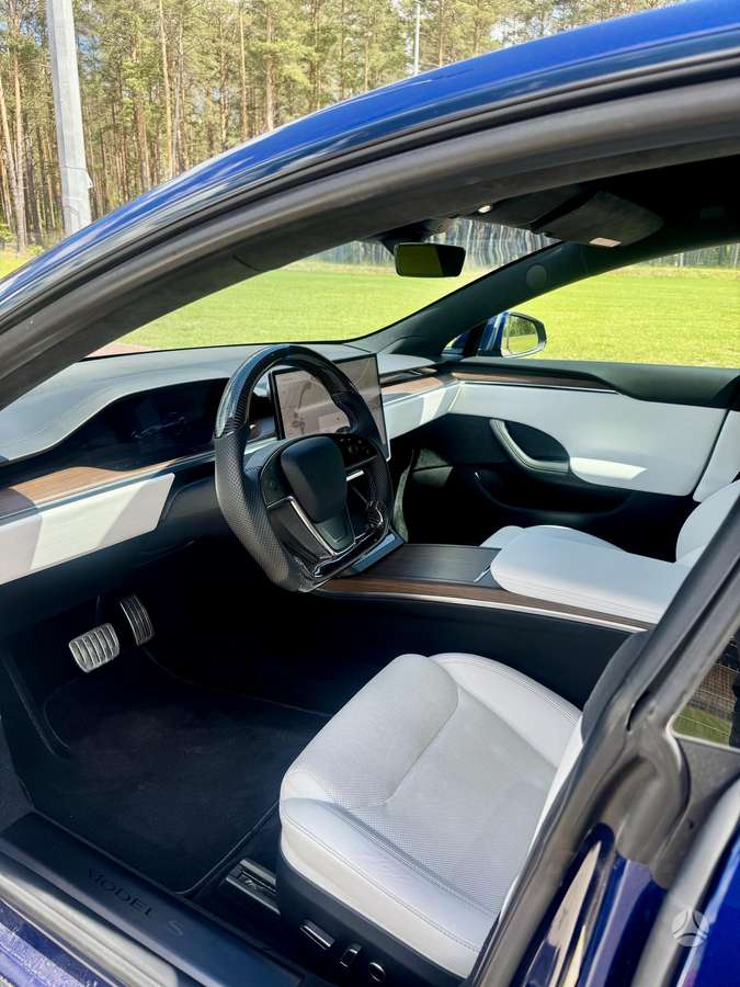 Tesla Model S, 100 кВт·ч, Седан
