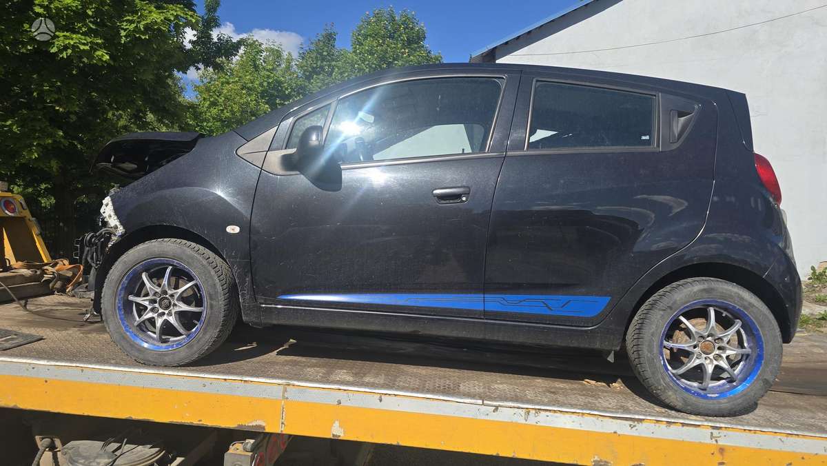 Chevrolet Spark, 1.0 l., hatchback