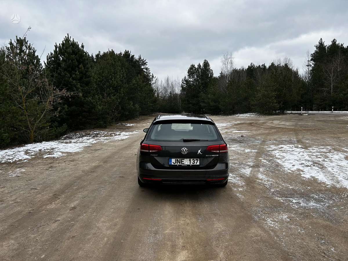 Volkswagen Passat, 2.0 l., Универсал