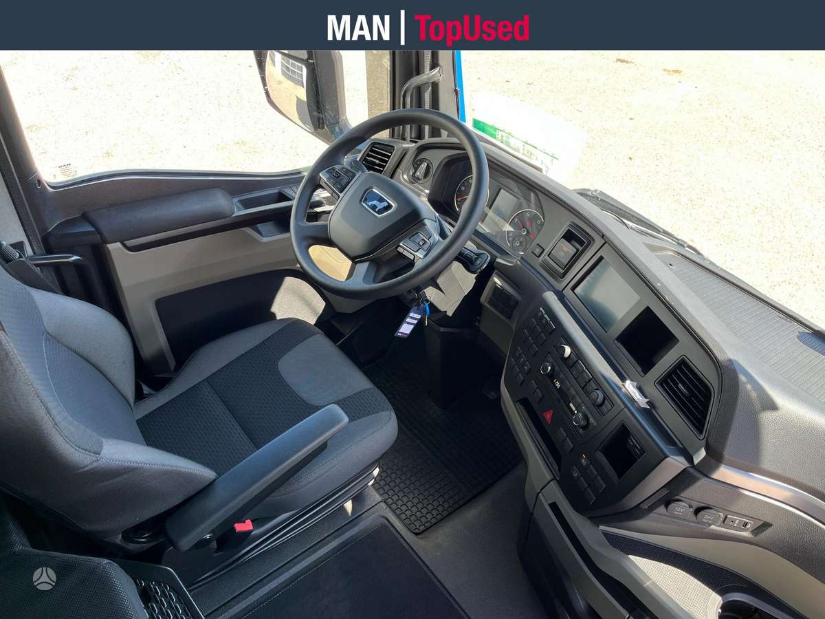 MAN 18.480 GX Retarder ACC (8229), double sleeper