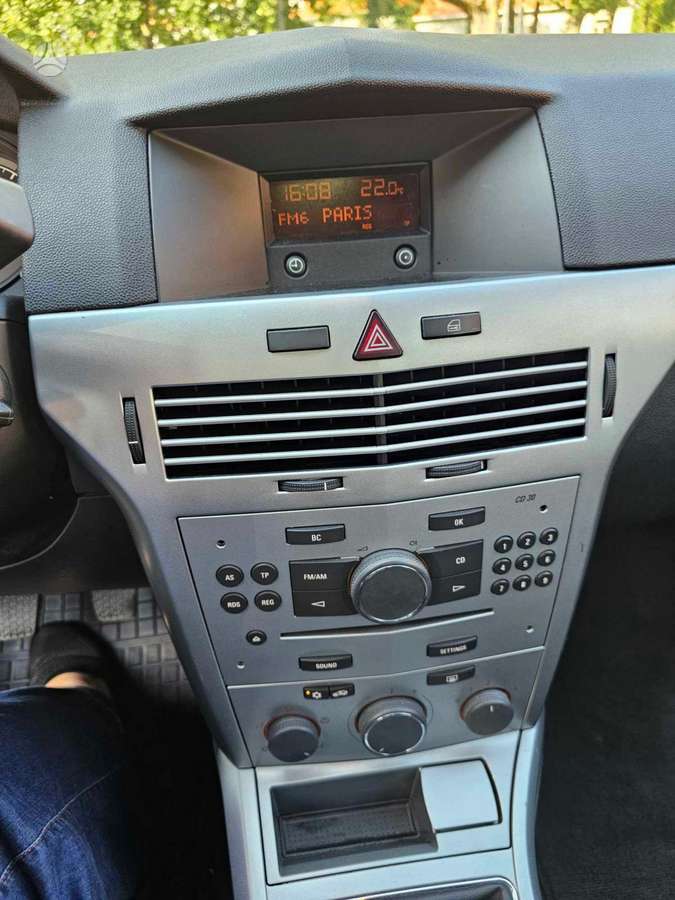 Opel Astra, 1.6 l., hatchback