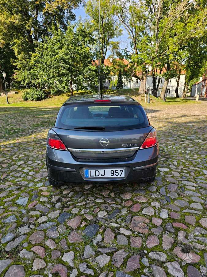 Opel Astra, 1.6 l., hatchback