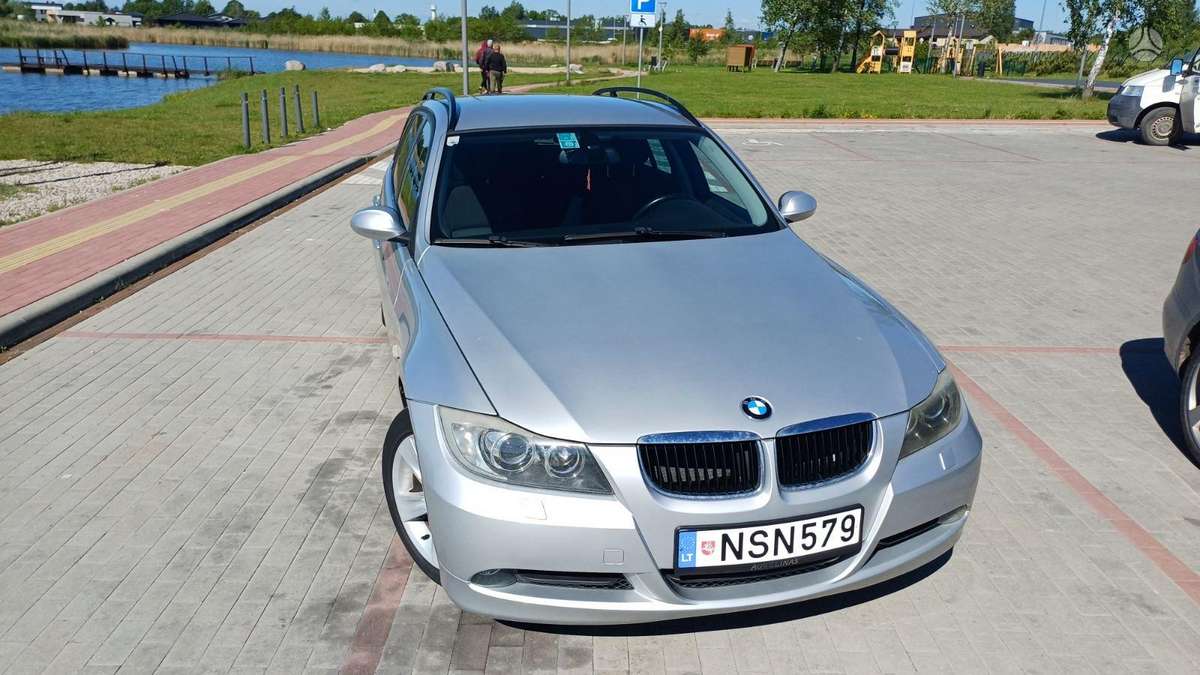 BMW 320, 2.0 l., wagon