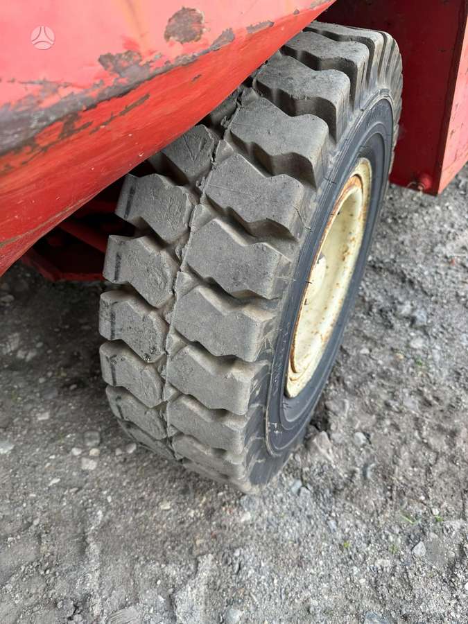 Manitou MCE25H, forklifts