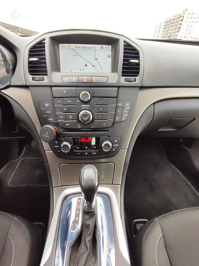Opel Insignia, 2.0 l., hatchback