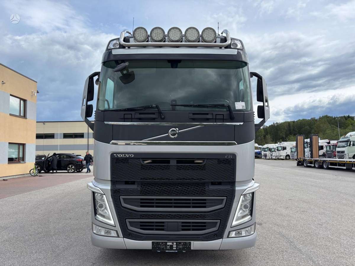 Volvo FH 540, refrigerated trucks