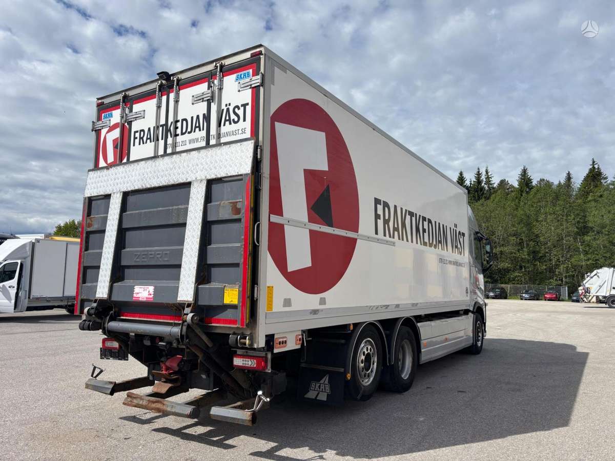 Volvo FH 540, refrigerated trucks