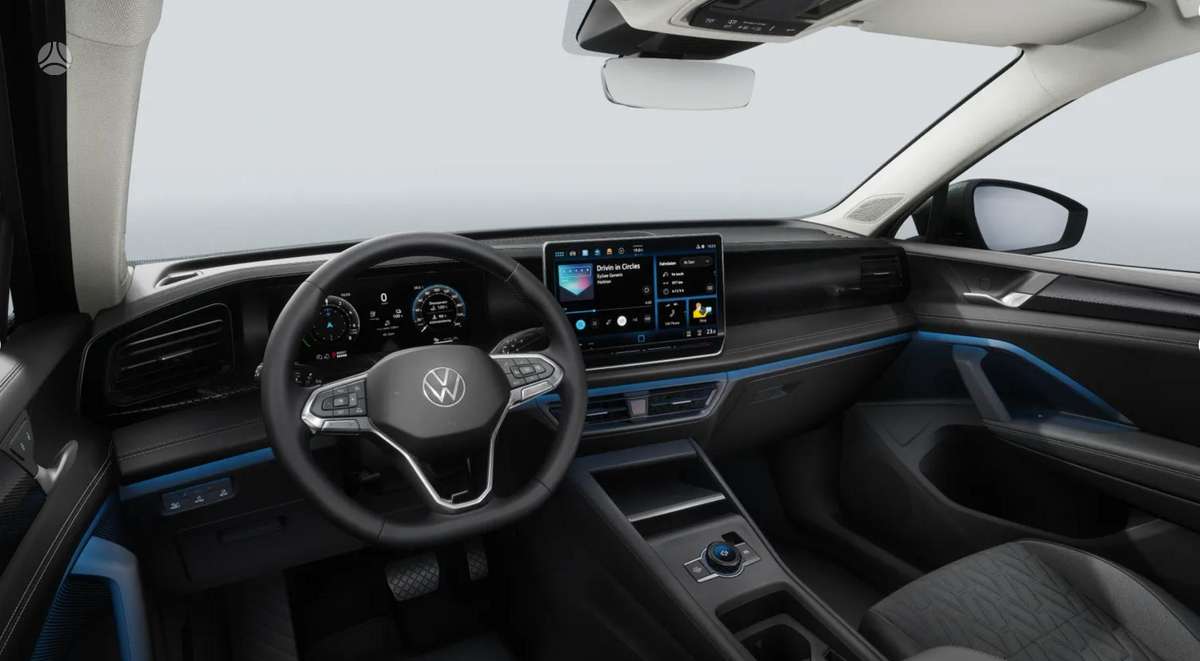 Volkswagen Tiguan - 7