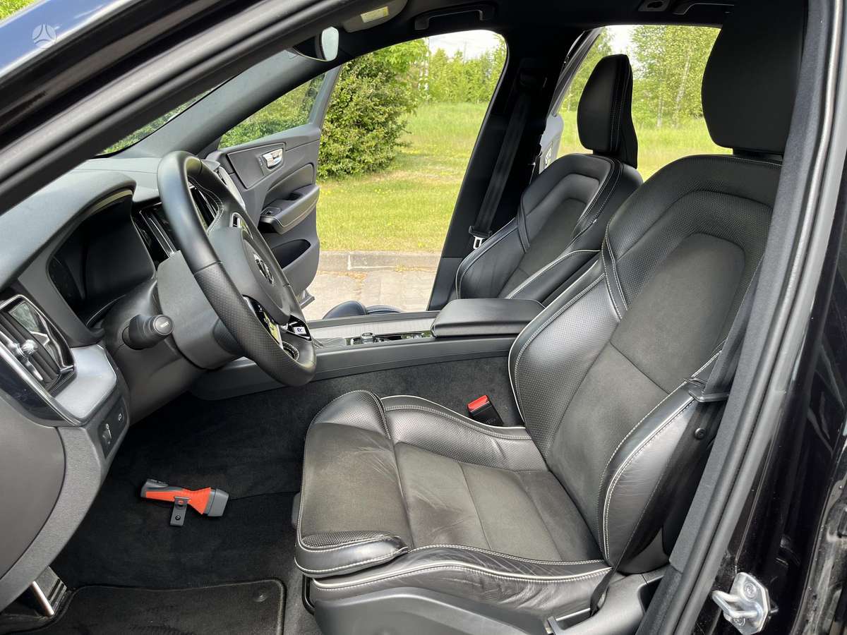 Volvo XC60 - 11