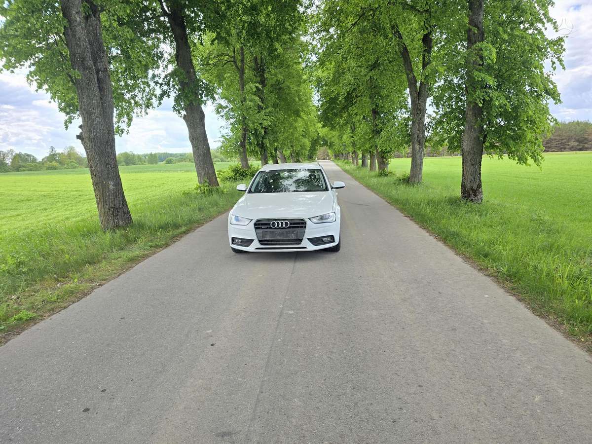 Audi A4, 2.0 l., Универсал