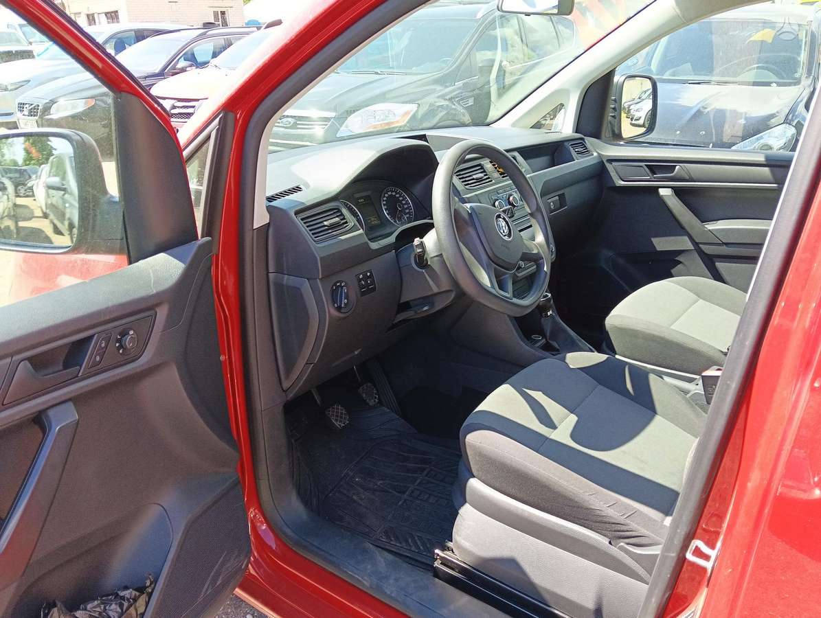 Volkswagen Caddy - 11