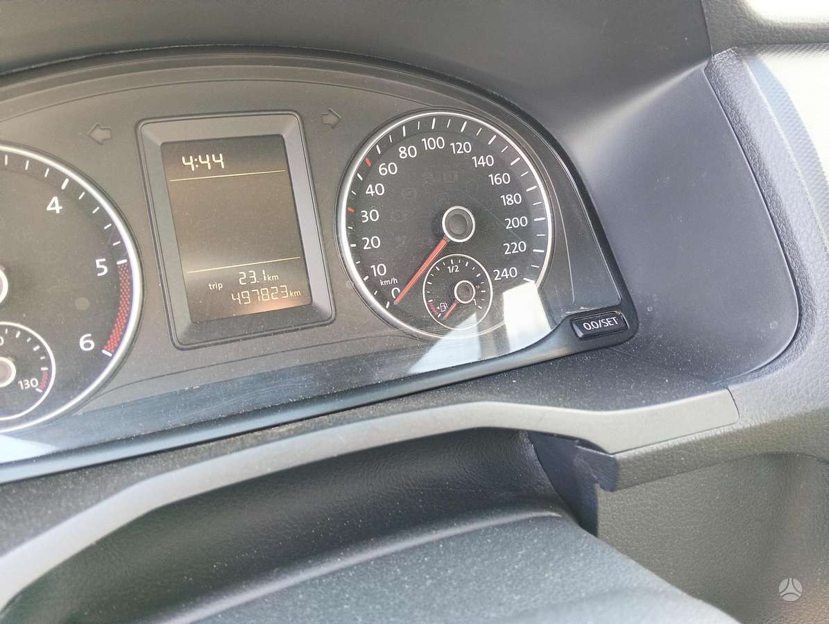 Volkswagen Caddy - 12