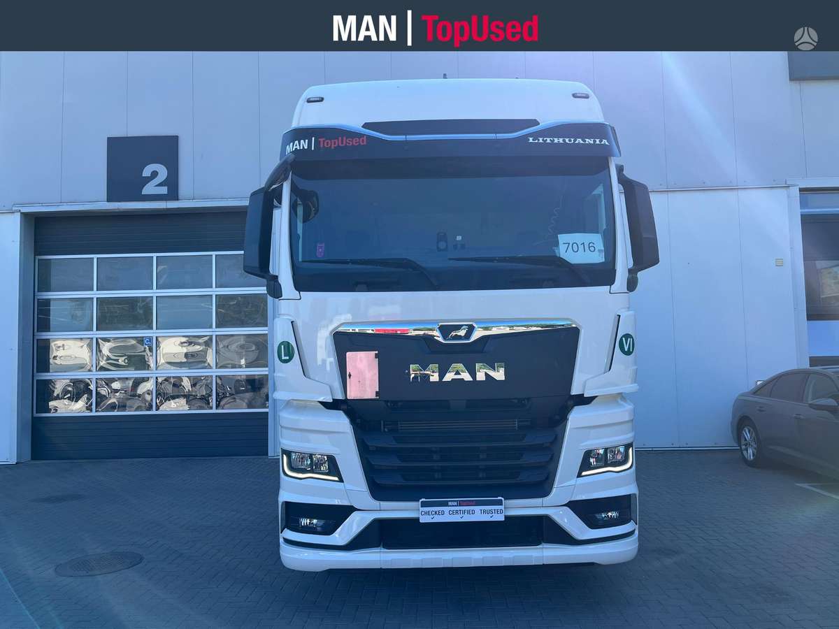 MAN TGX 18.480 GX cab (7016), double sleeper