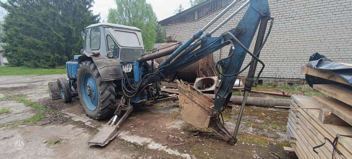 JUMZ 6AL, tractors